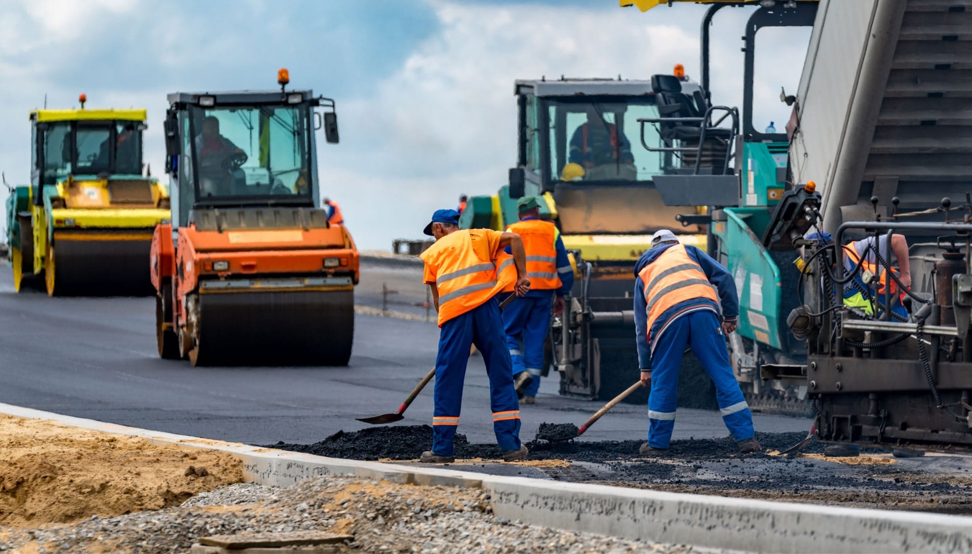 Reliable asphalt construction services in Albany, NY for various projects.